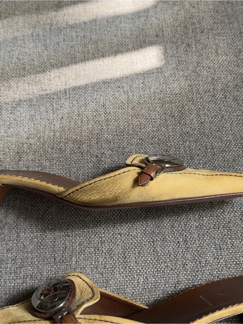 Vintage Prada logo buckled kitten heels - Picture 4 of 8